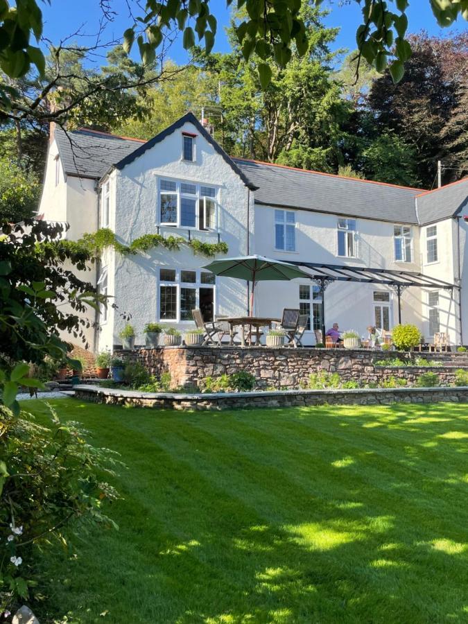 Edgcott House Гостевой дом Exford